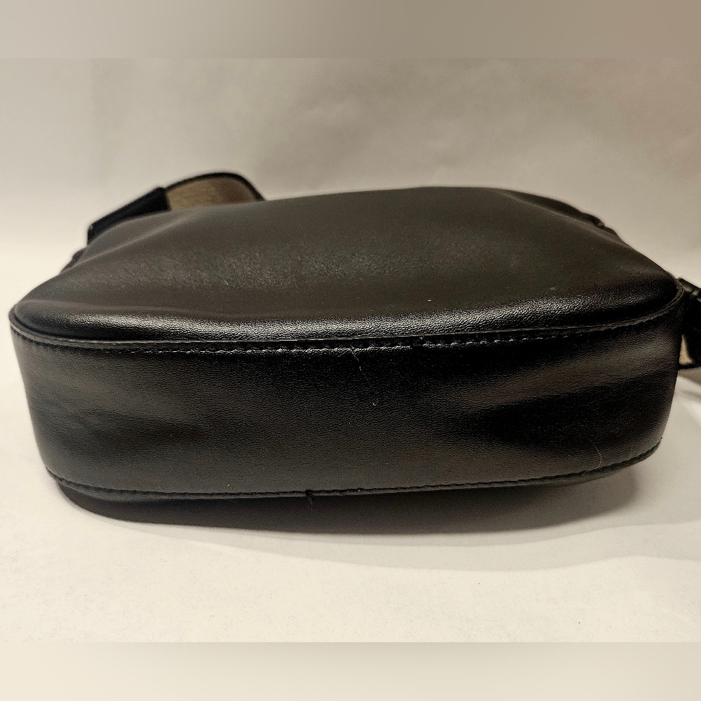 Stella McCartney Logo Camera Crossbody Bag Black Purse REPAIRED - Picture 9 of 11